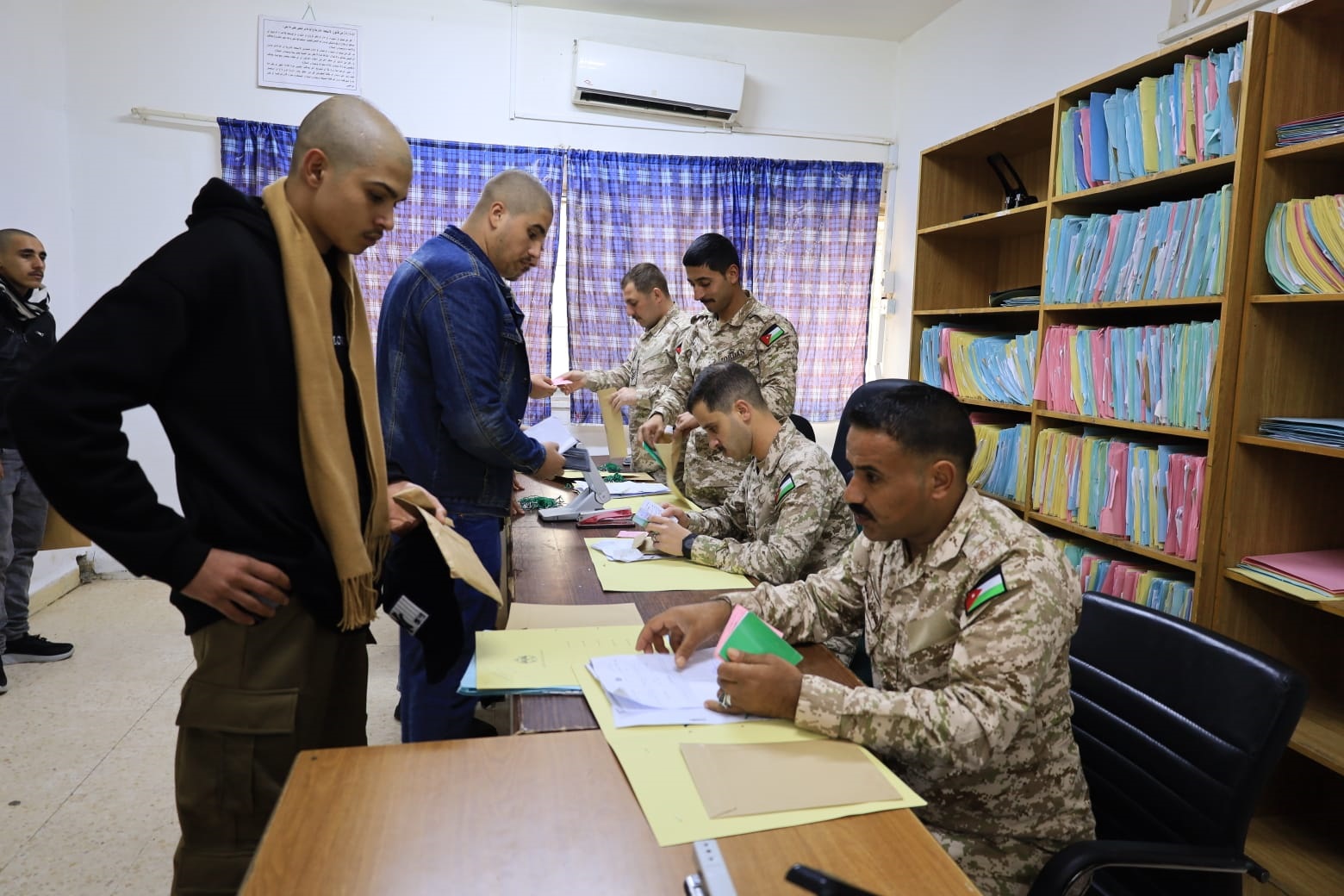 بدء إجراءات تجنيد مكلفي خدمة العلم